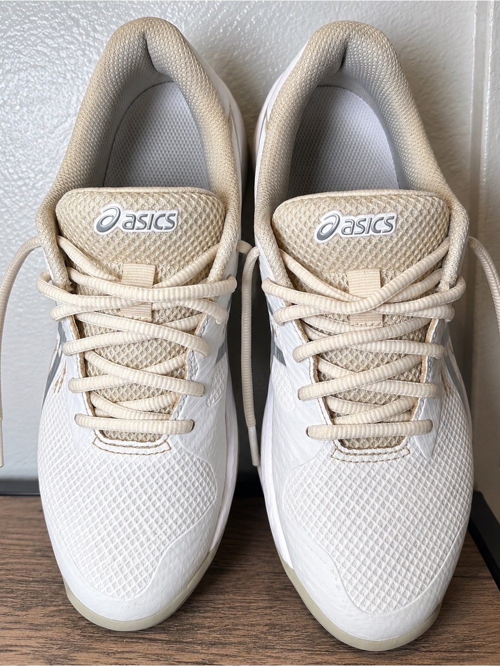 ASICS GEL-GAME 9 Women’s Size 8 White Silver Tennis Pickleball Court Shoes